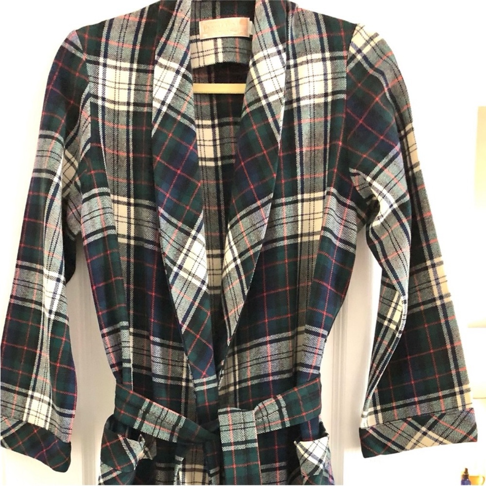 Pendleton - made in the USA 100% Vintage Wool Robe Plaid Pockets Cuffed Sleeve